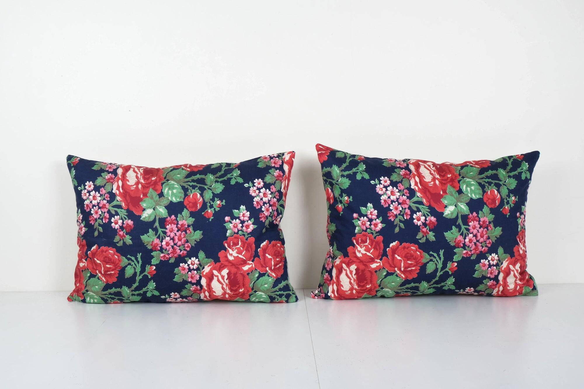 Set of 2 vintage Turkish cushion covers 56x41 cm