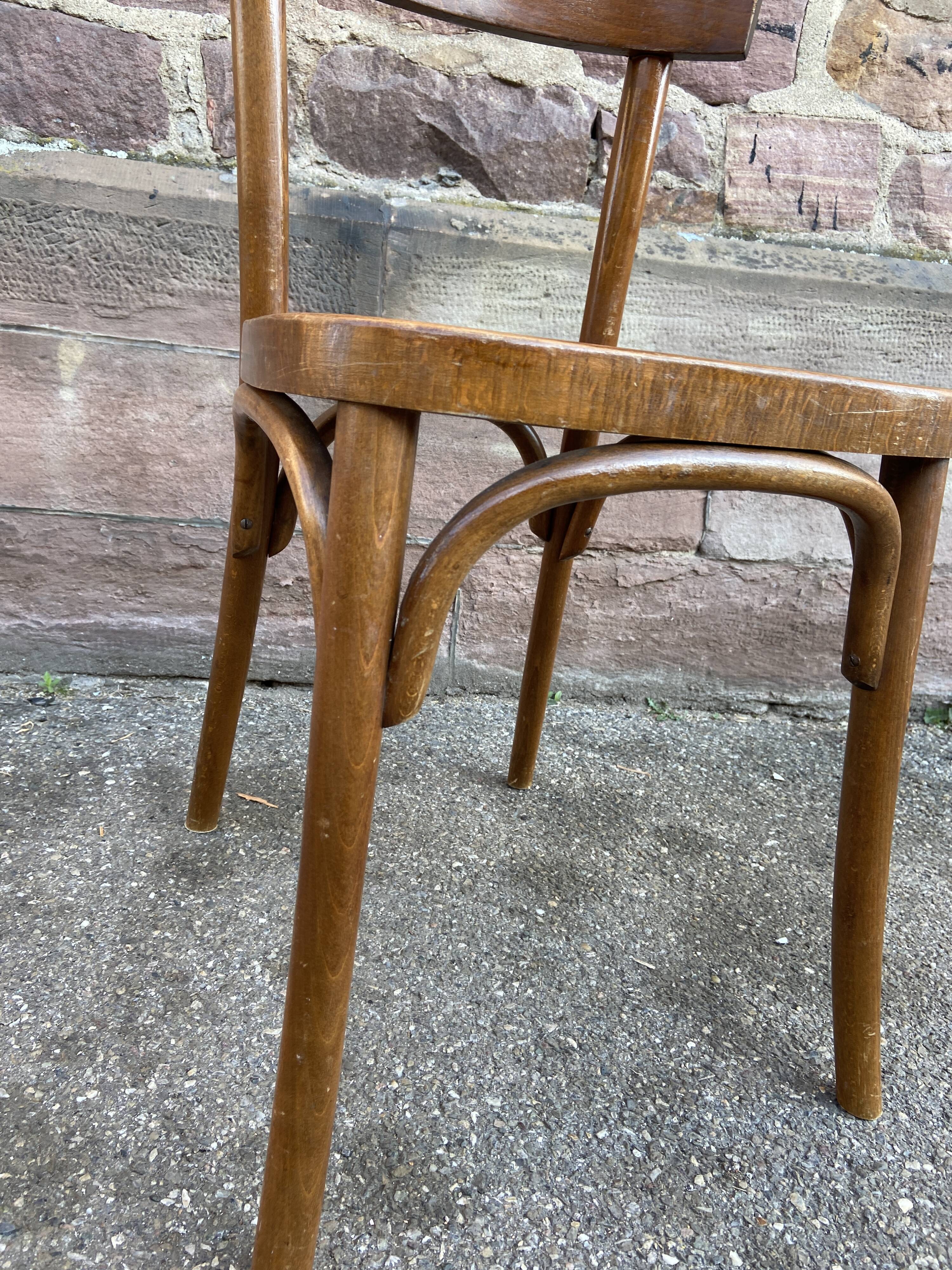 Paire de chaises bistrot bois courbé vintage
