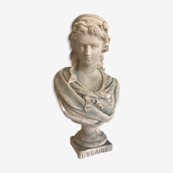 Lorraine bust