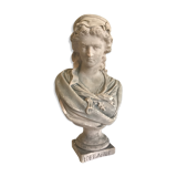 Lorraine bust