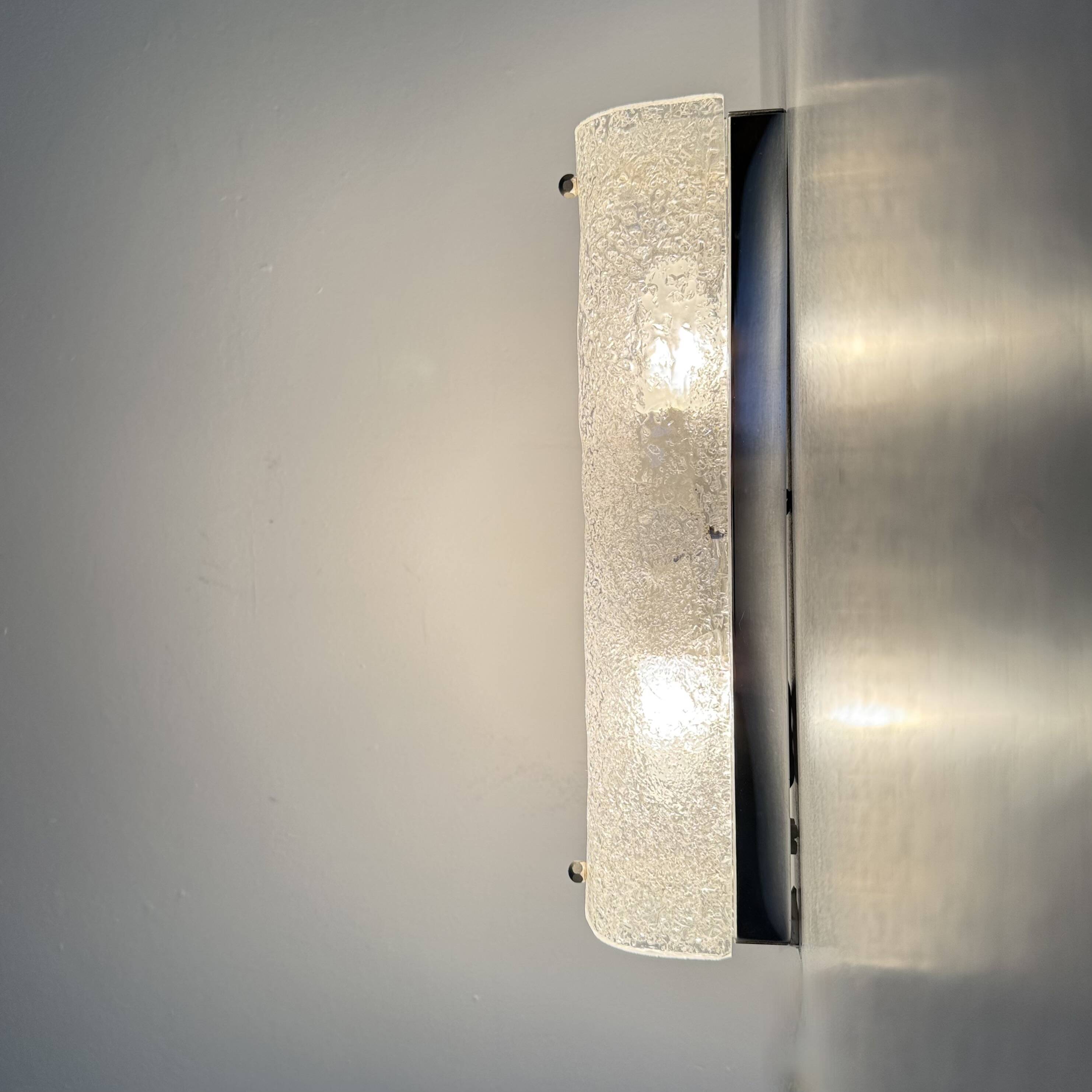 Applique murale en verre glacé vintage, années 1970