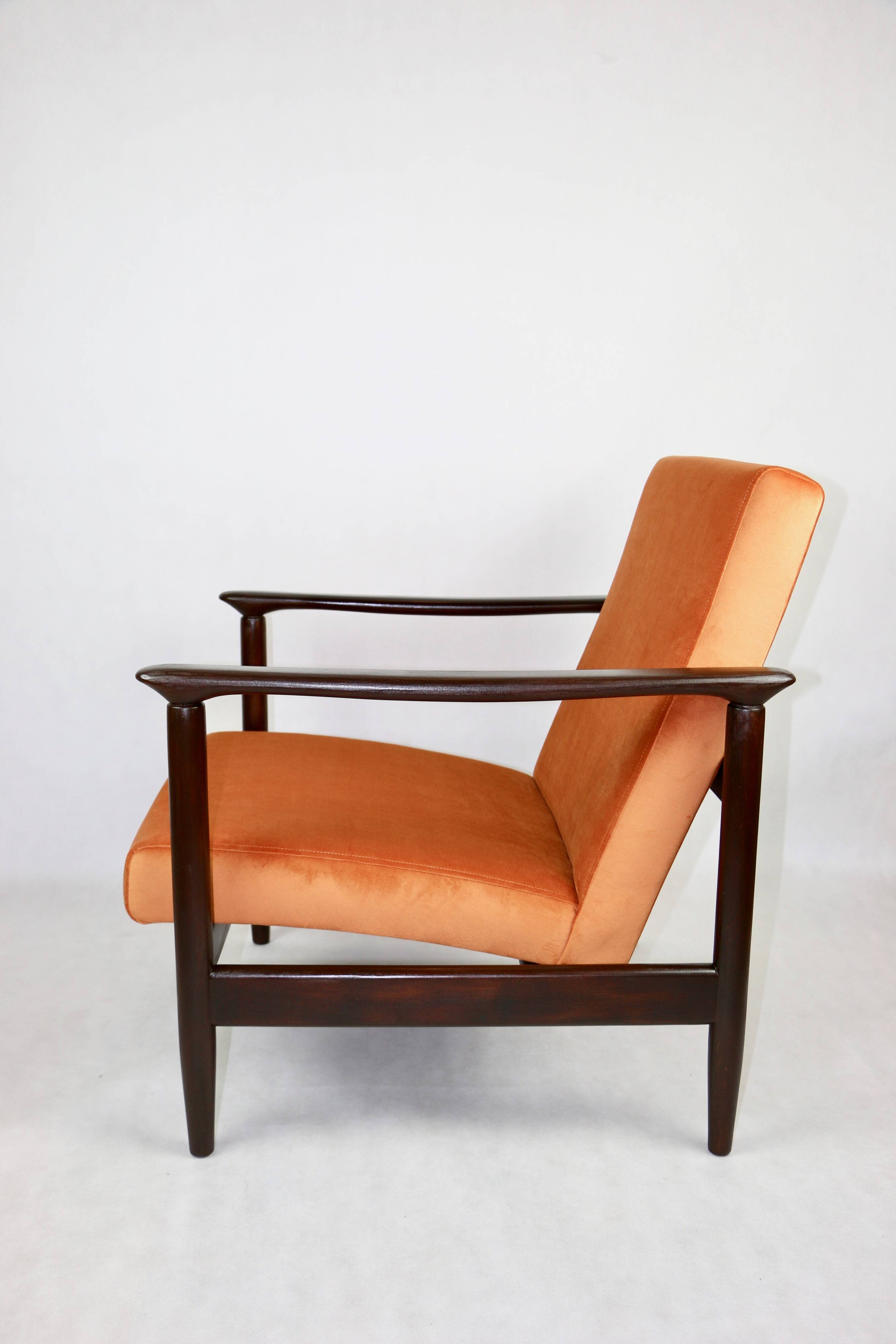 Fauteuil lounge GFM-142 en velours orange attribué à Edmund Homa, années 1970