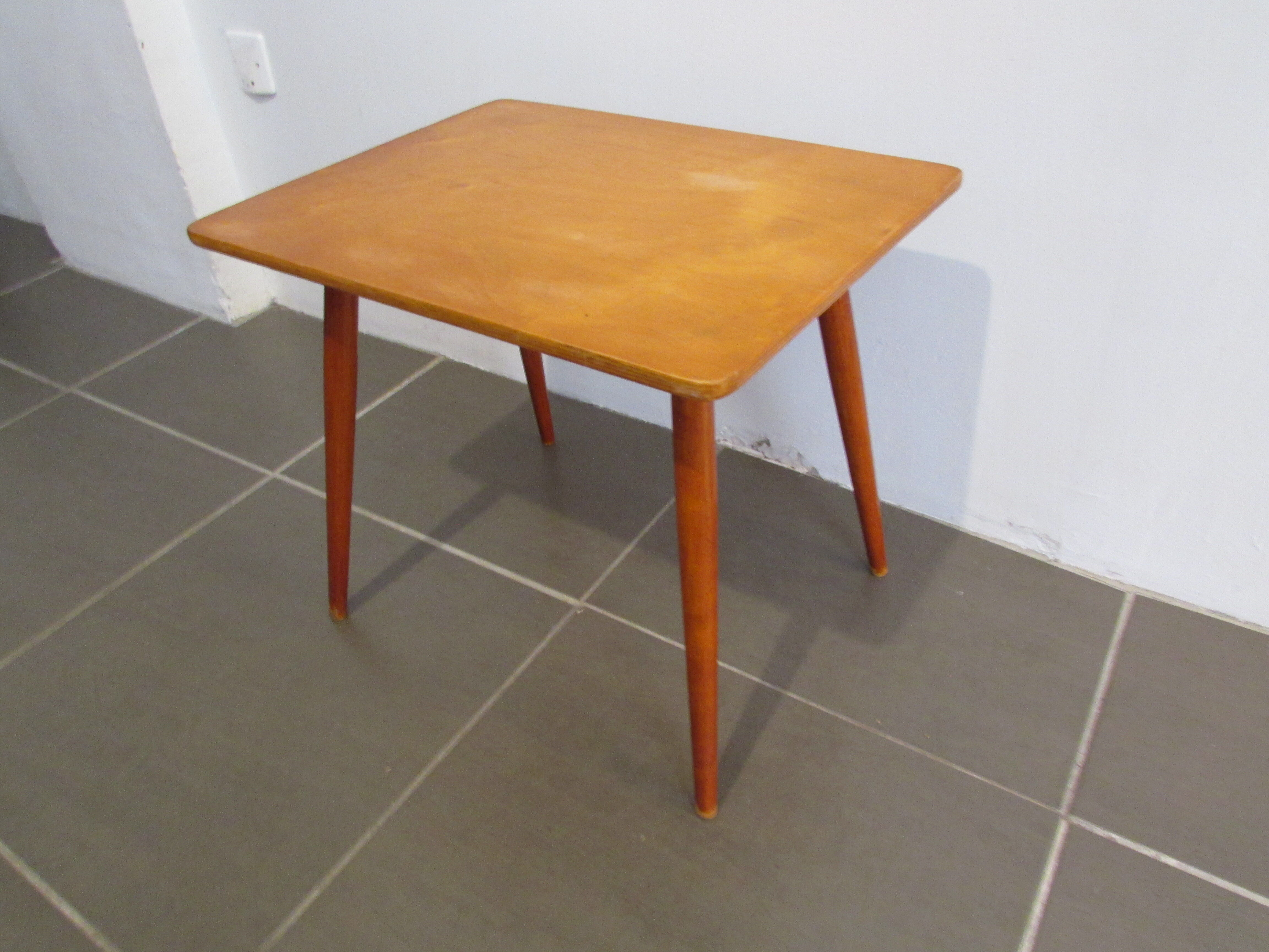 Vintage children's chair + table