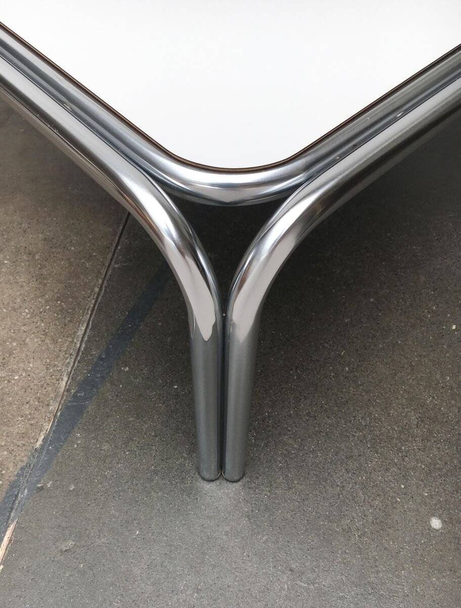 TZ09 coffee table from the Dutch space age mid-century by Claire Bataille for t'Spectrum.