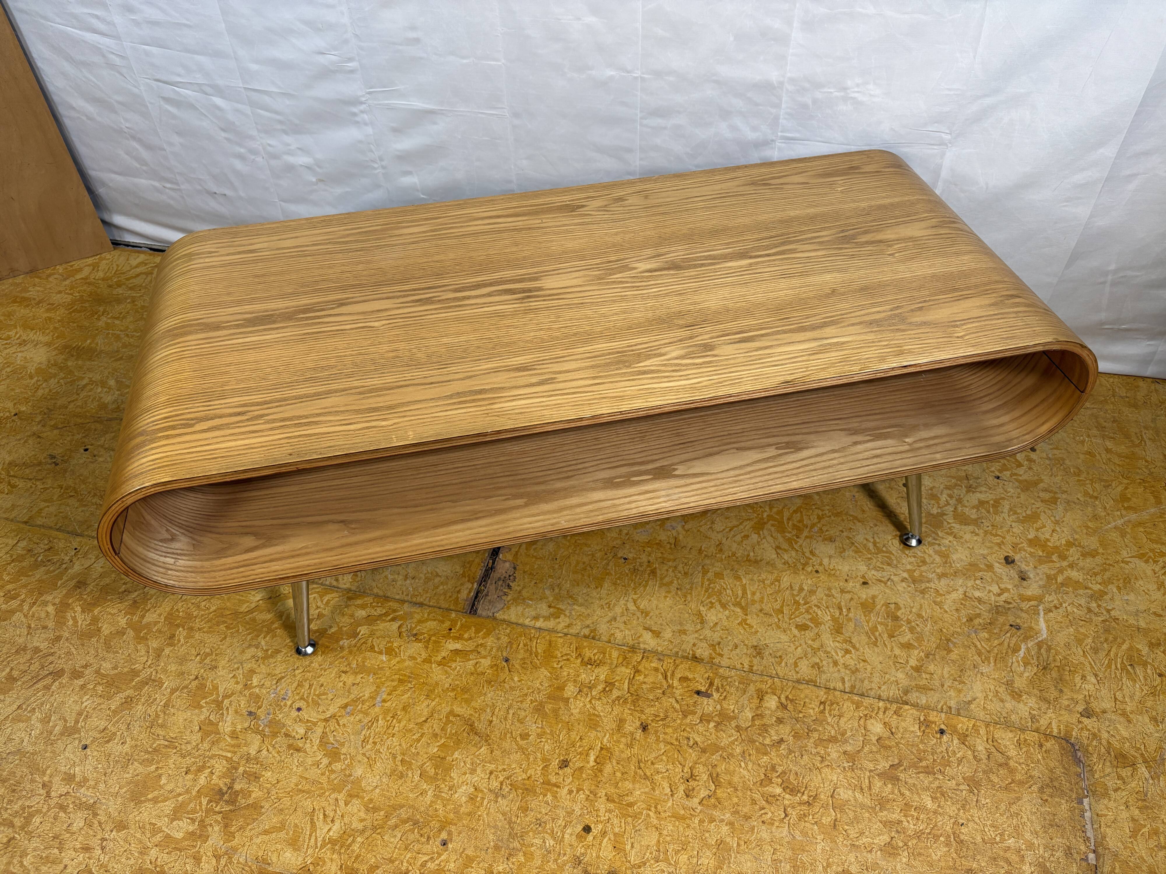 Mid century retro vintage style sputnik coffee table  Bring a dash of retro