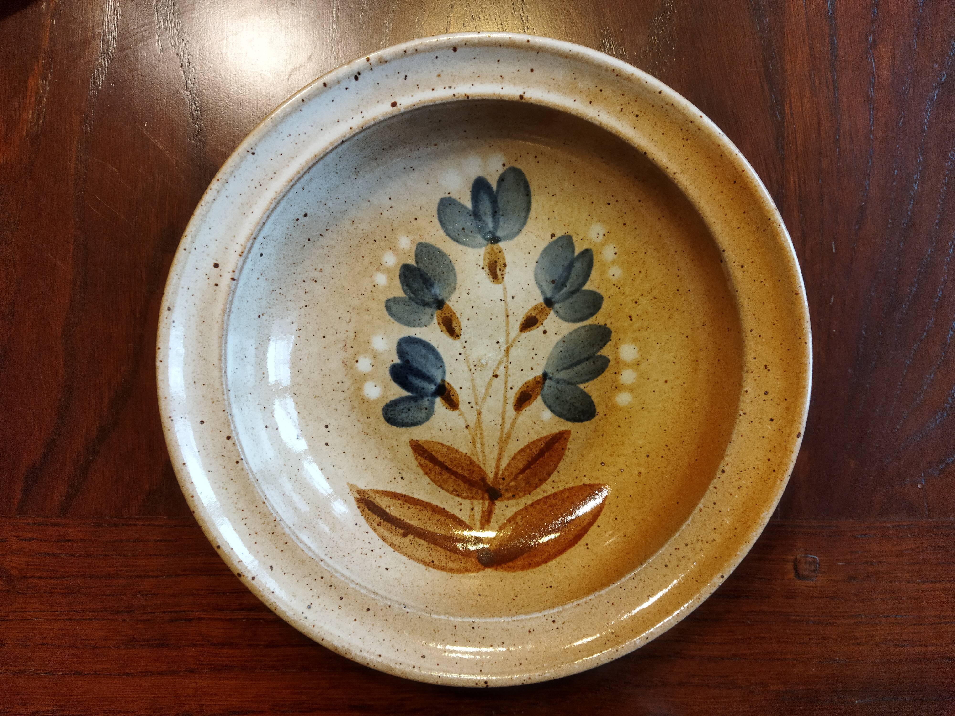 5 hollow plates Grès du Marais