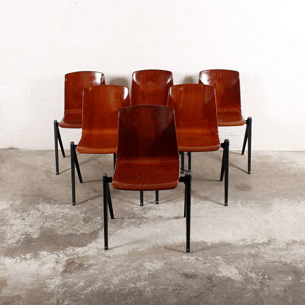 Six Pagholz chairs