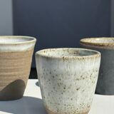 Lot de 3 tasses en céramique indonésienne (noir, mat brun & glacé moucheté)