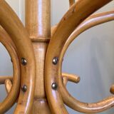 Parrot coat rack
