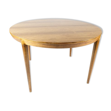 Table à manger en bois de rose de design danois des années 1960.