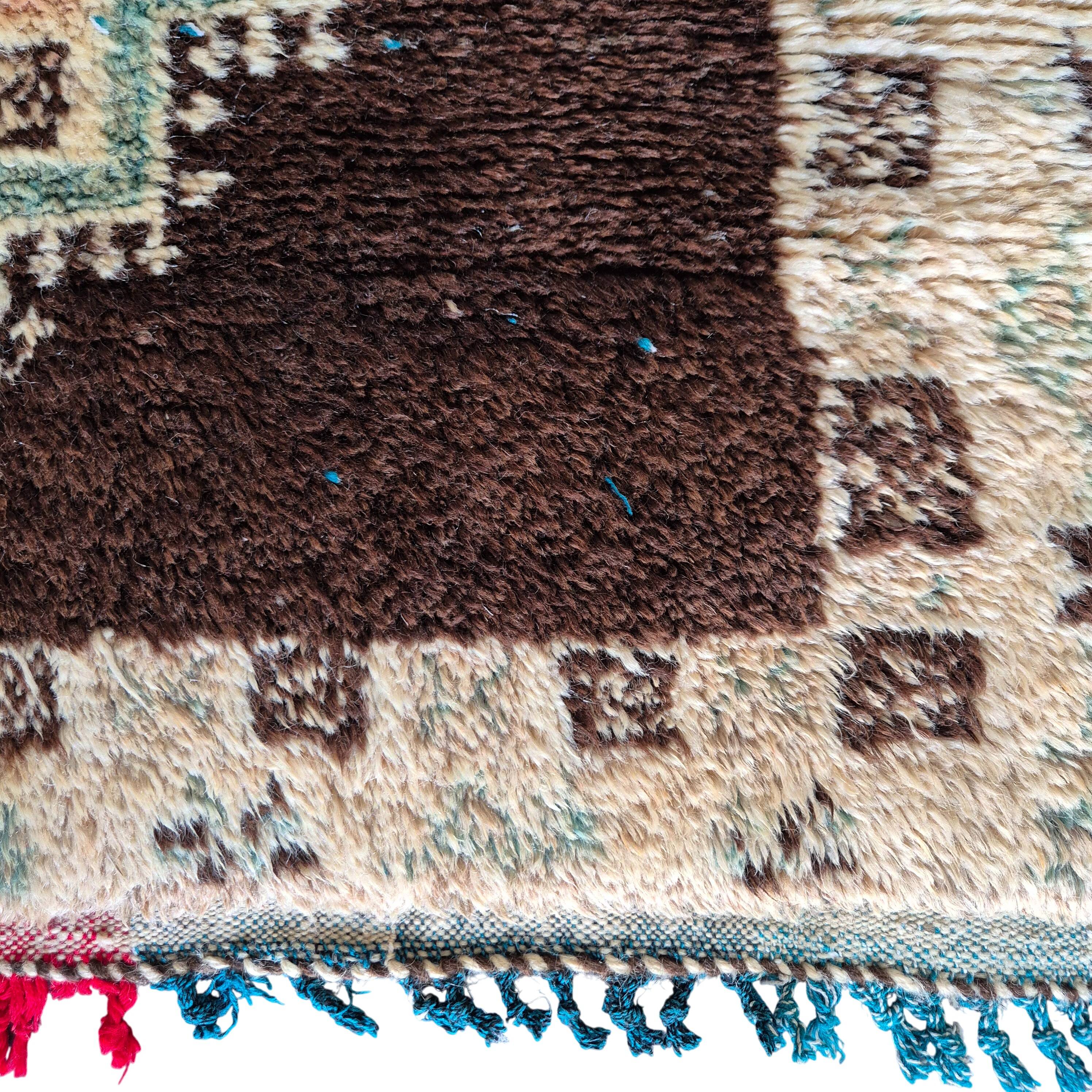Tapis berbère ancien 110x190