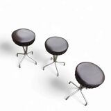 3 x stool / black top / chrome frame / 1970s  / Height 53 Depth 40 cm