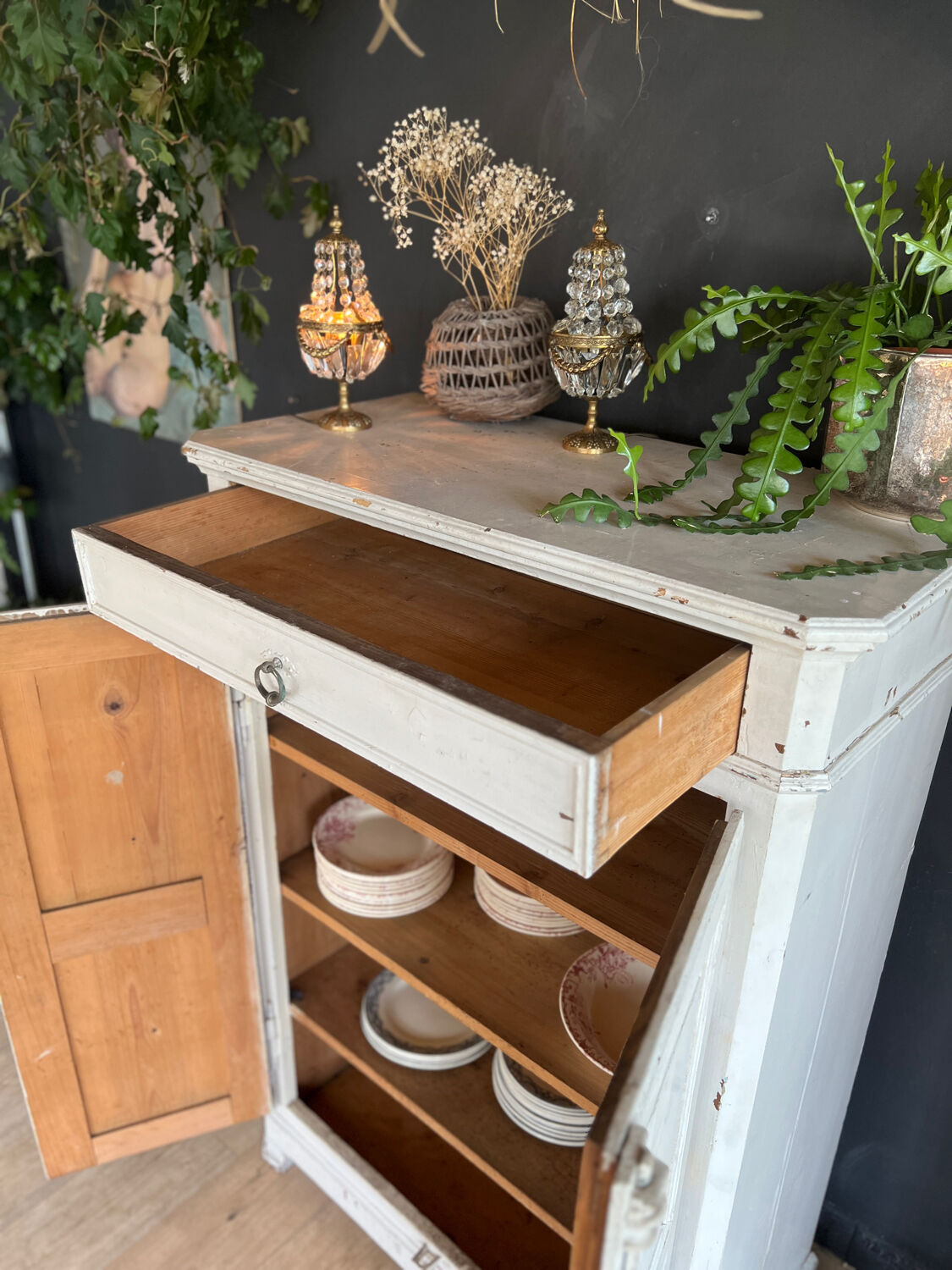 Buffet ancien