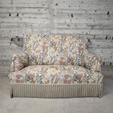 Toad sofa