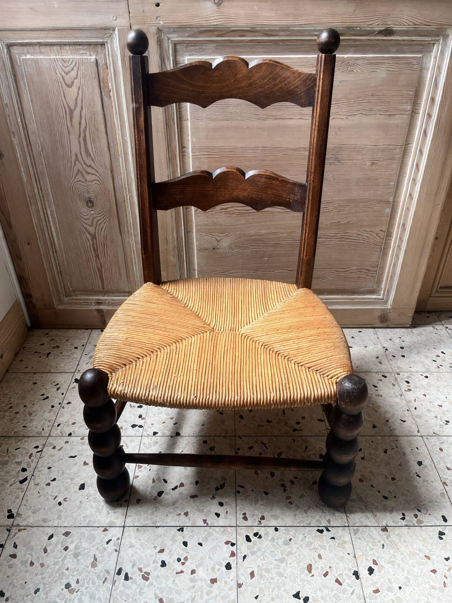 Chimney chair
