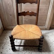 Chimney chair