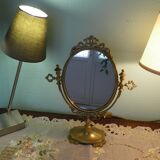 Psyche mirror in brass 39x30cm