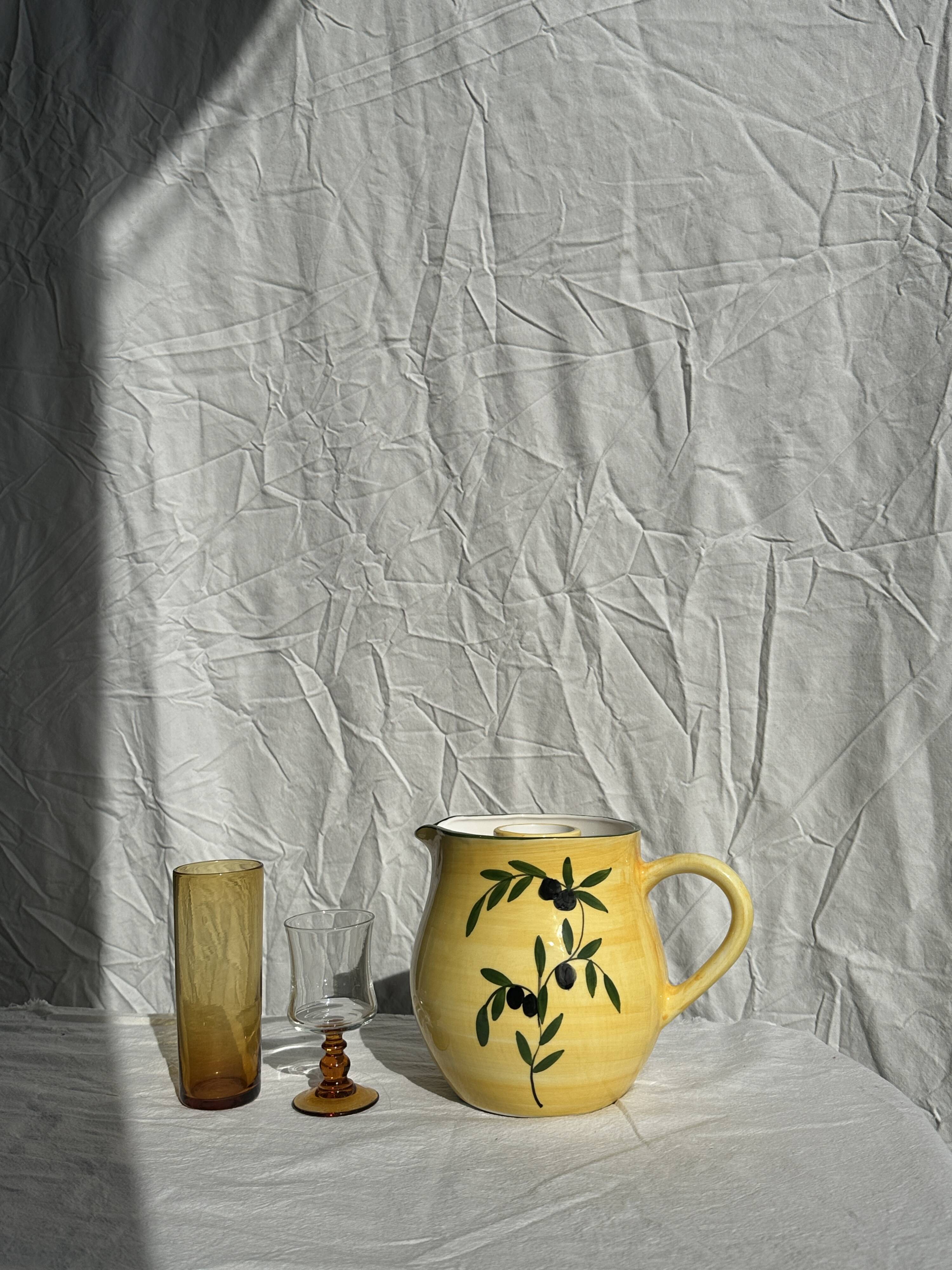 6 colored orangeade glasses