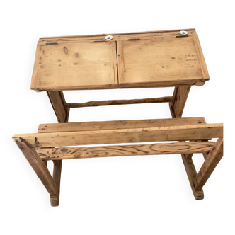 Children's desk