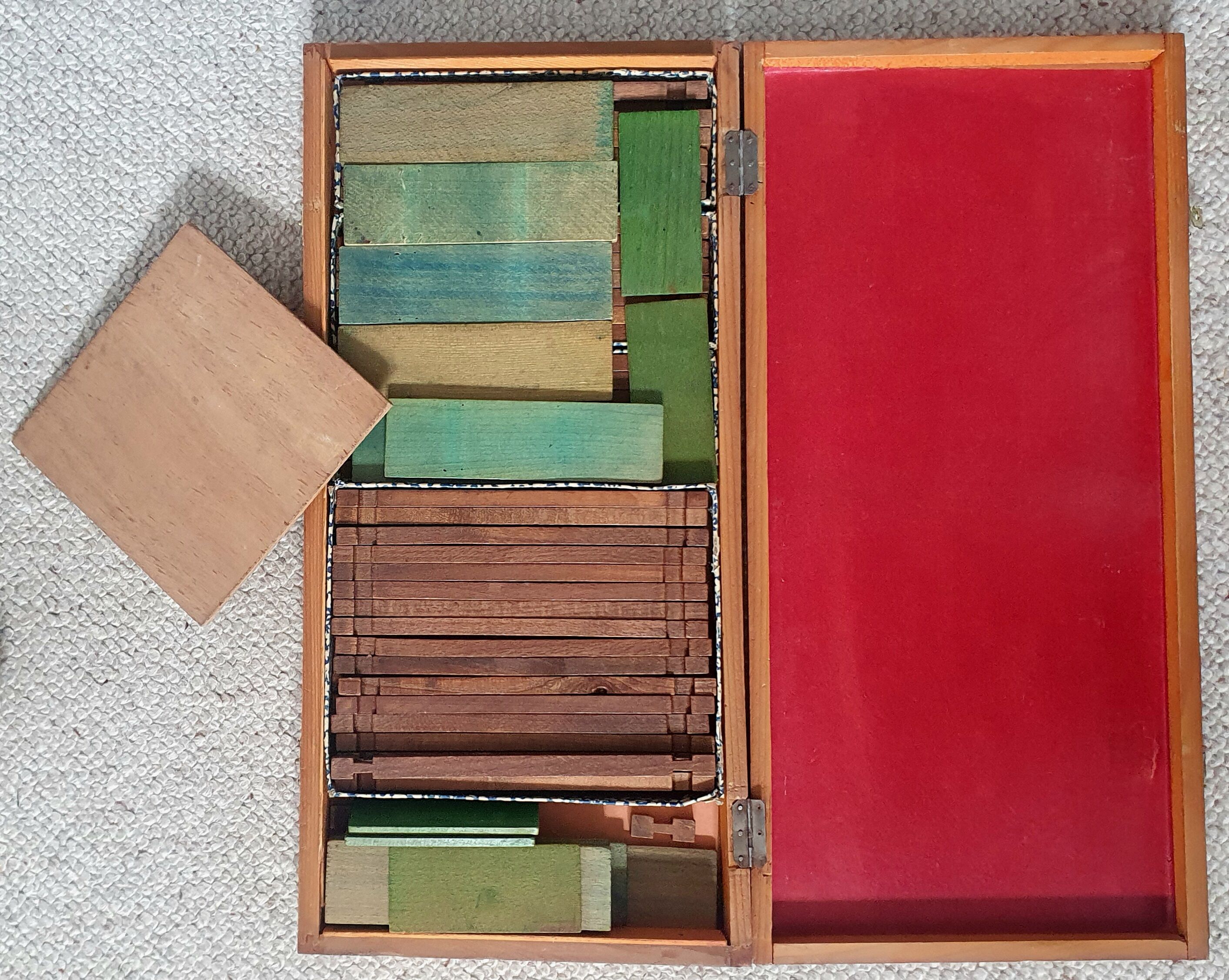 Forest house Wooden toy 50s