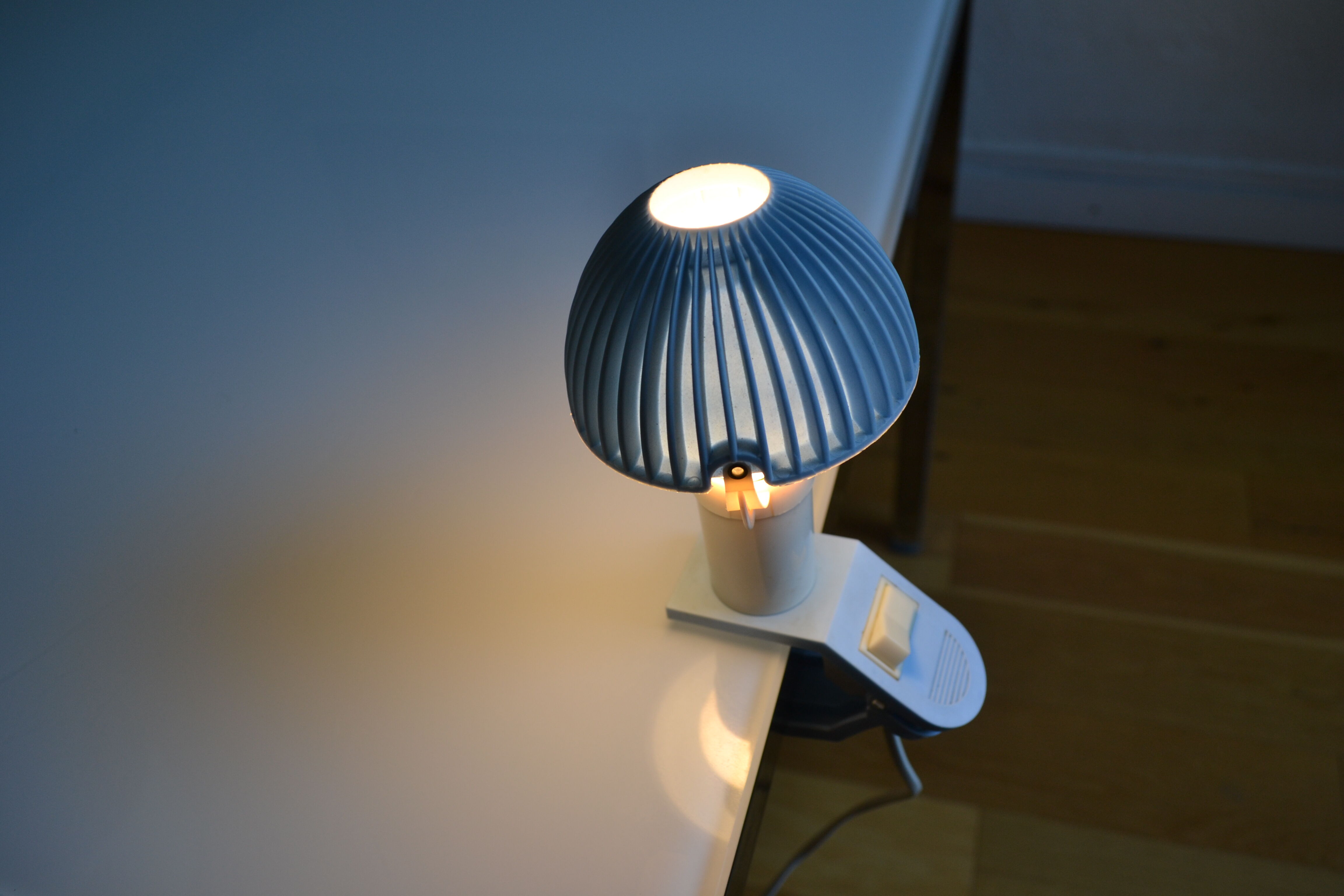 Spot lamp with mushroom clip sarlam years 80