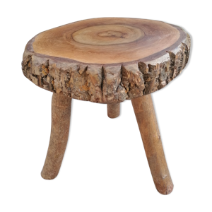 Tabouret tripode brutaliste