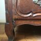 Commode en noyer lyonnaise Louis XV d'époque du 18ème