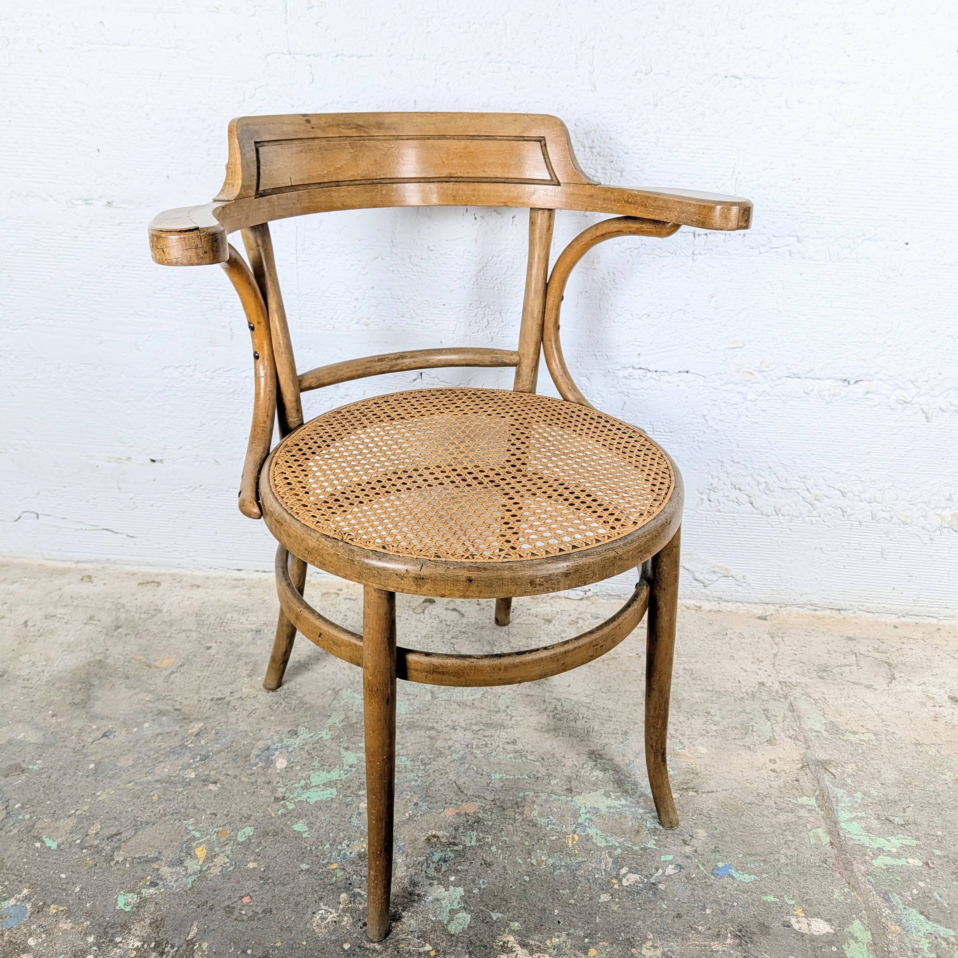 Fauteuil de bureau en bois courbé