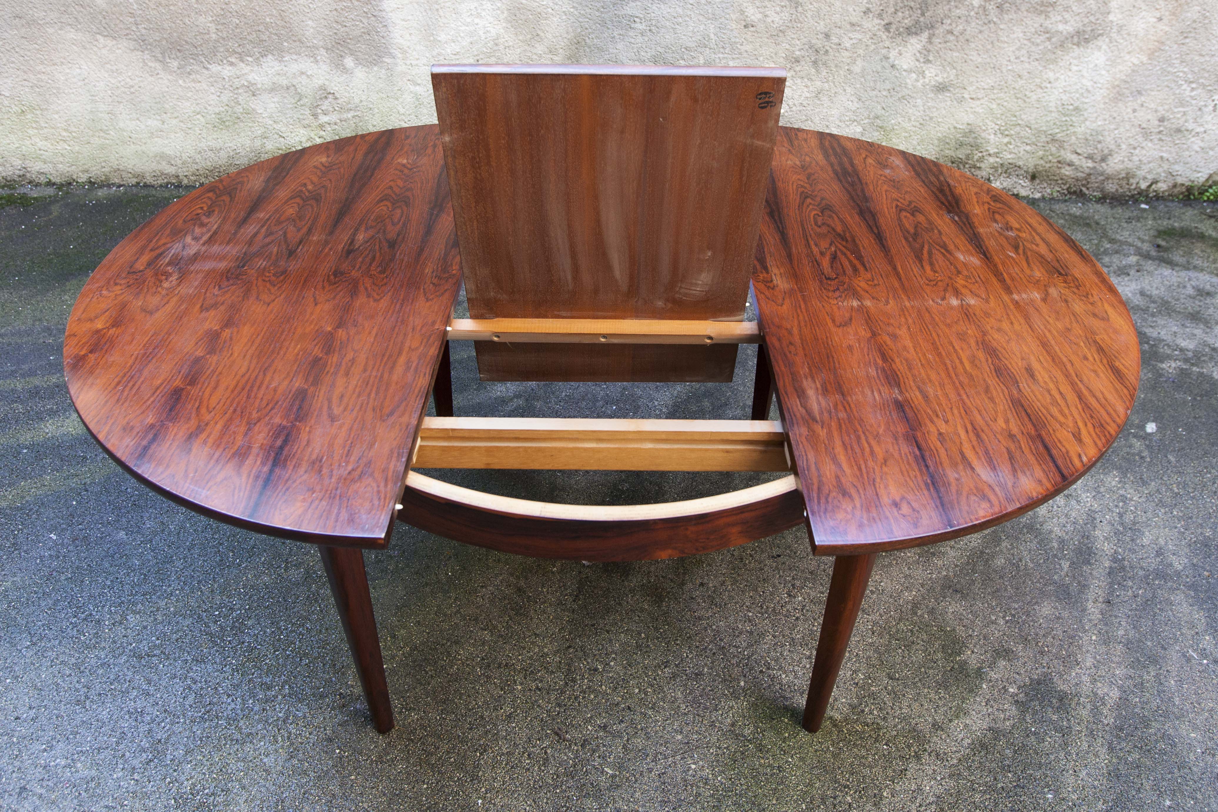Table transformable en palissandre de rio 118cm