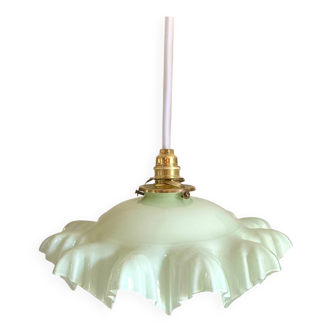 Draped Opaline