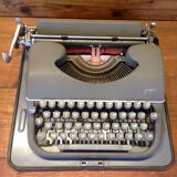 Typewriter Japy circa 1950