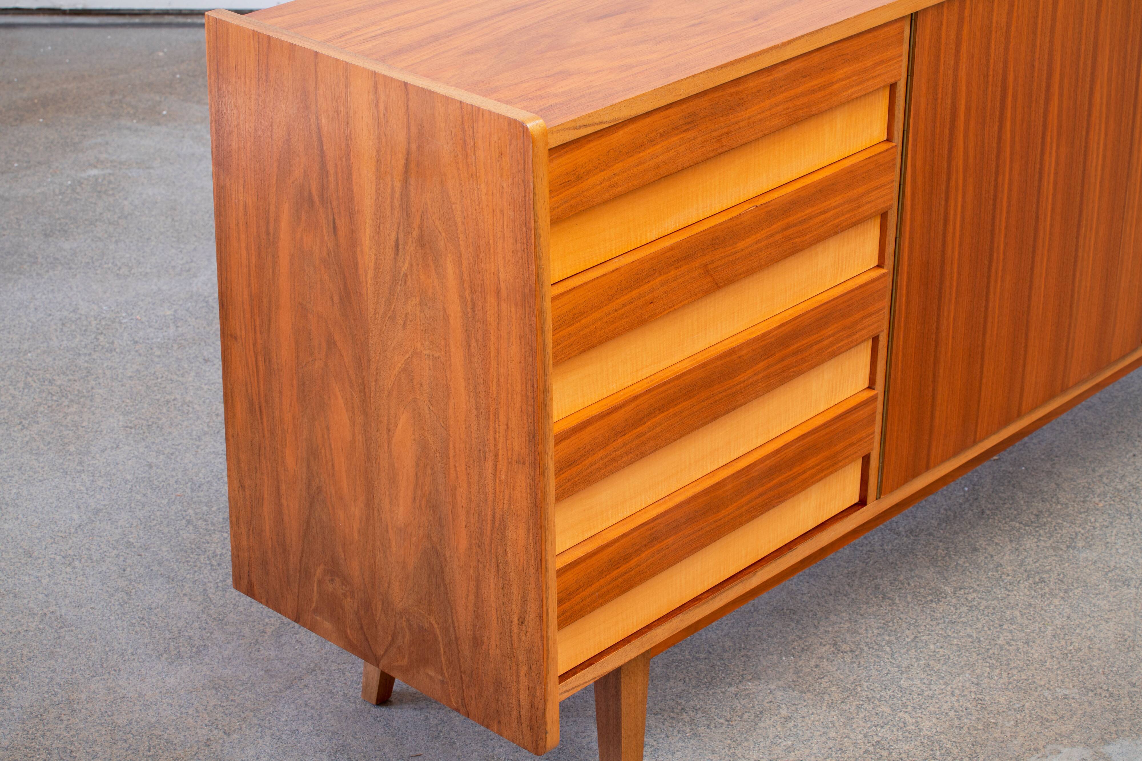 Enfilade scandinave 1960