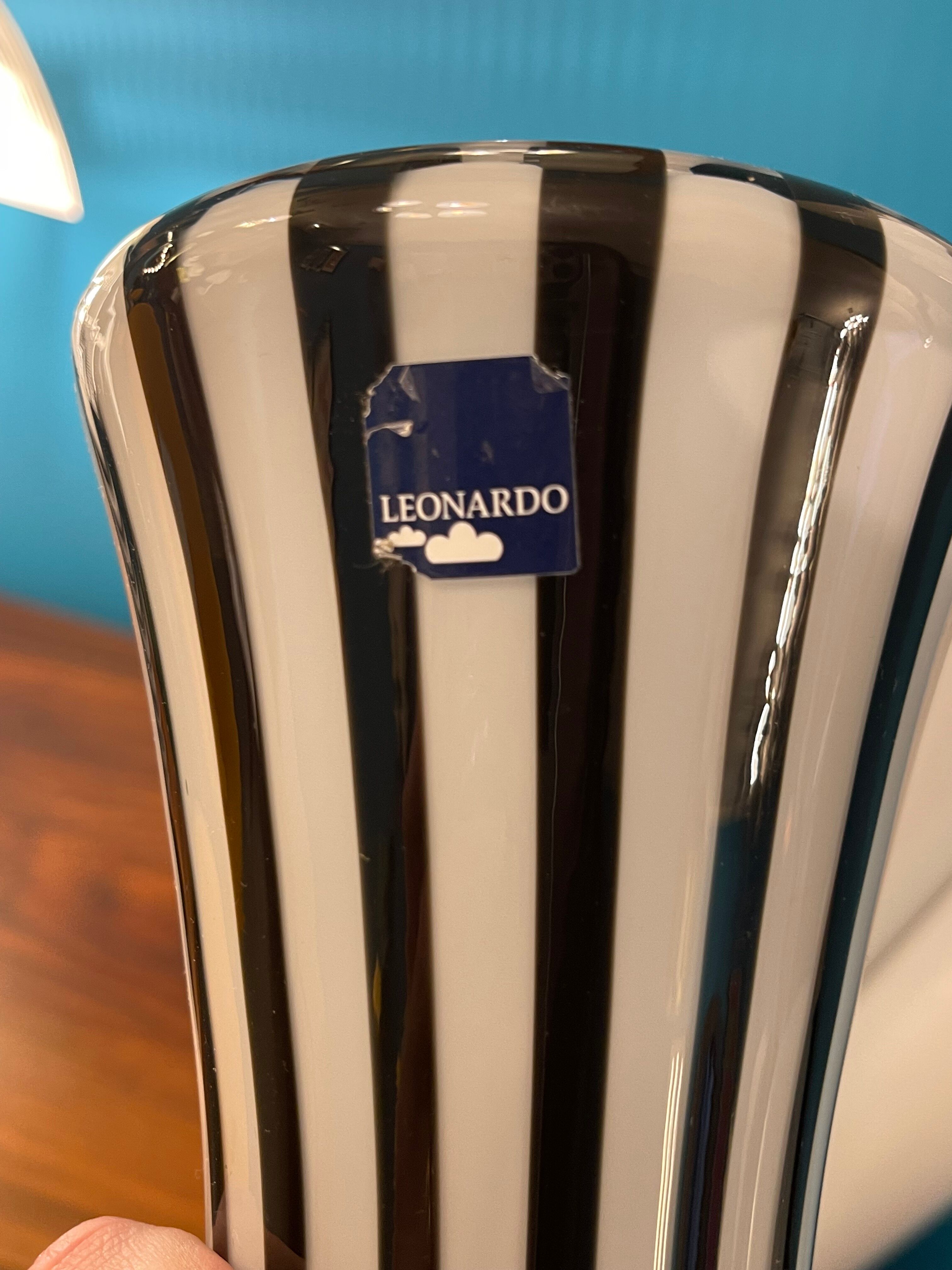 Leonardo zebra vase