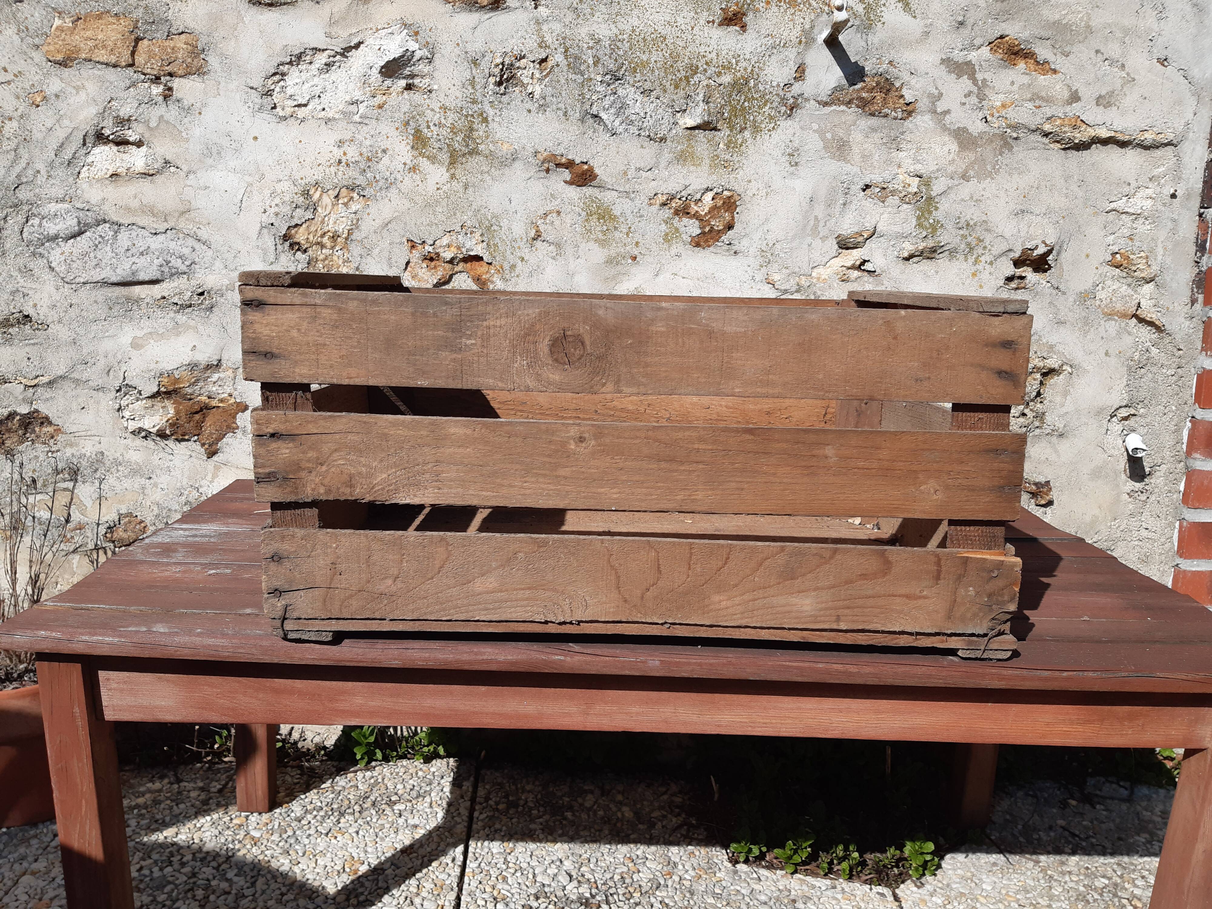 Wooden crate