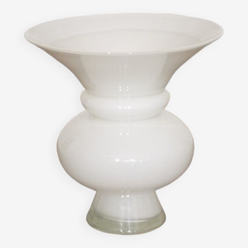 Danish vase in opaline glass 1970