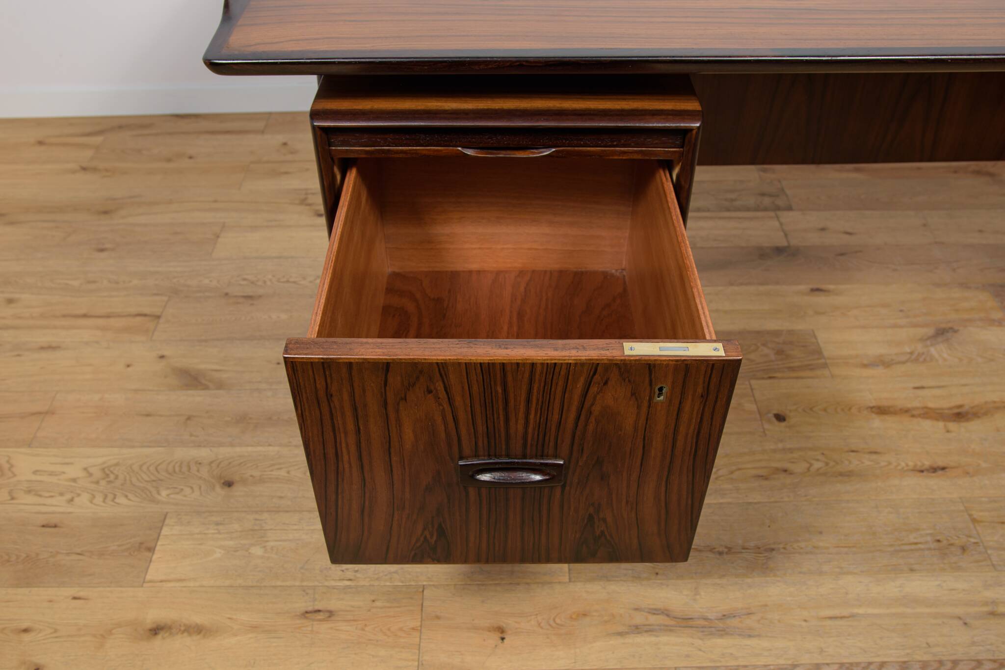 Large Mid-Century Freestanding Rosewood Desk, Denmark, 1960s