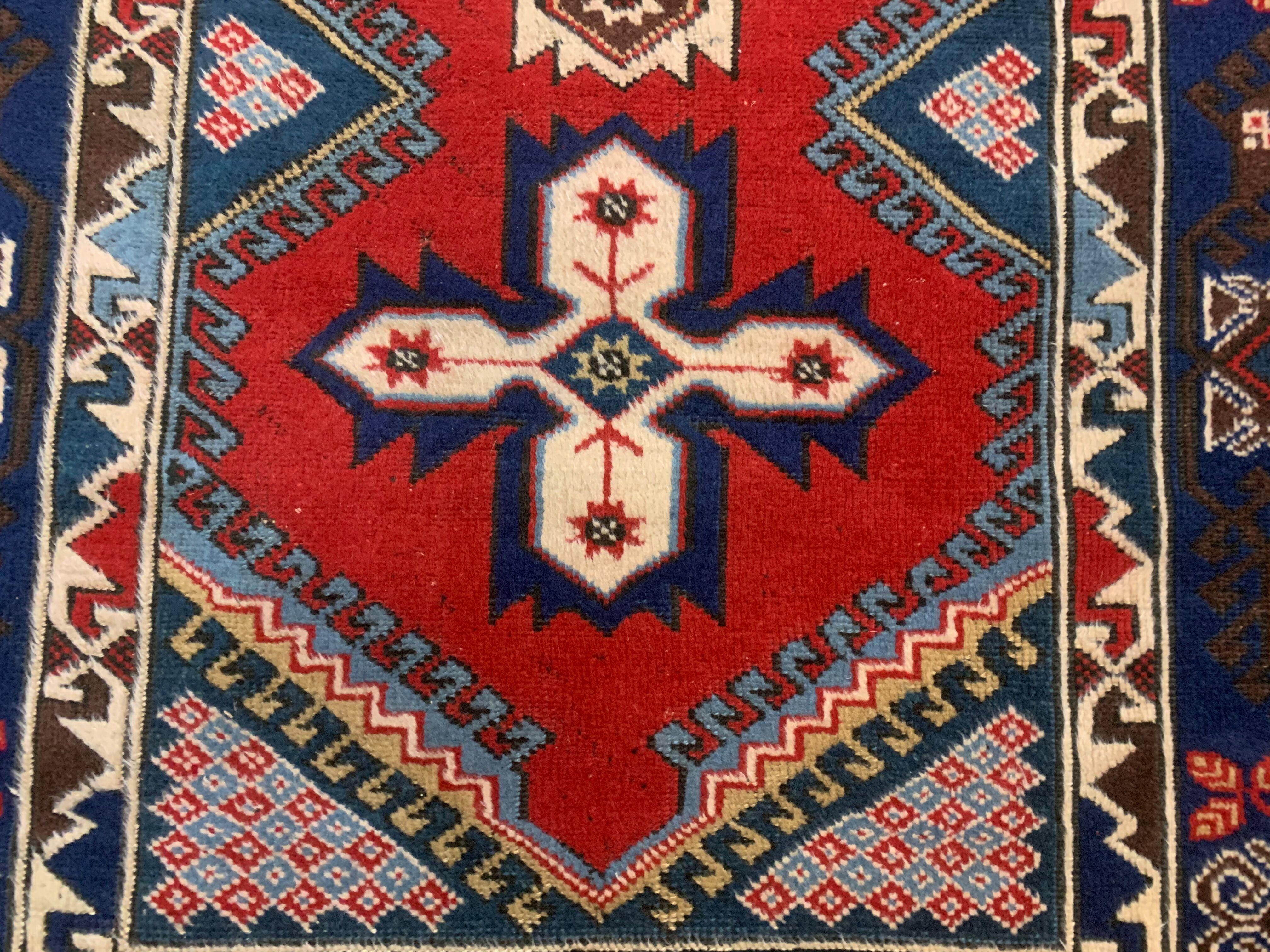 Turkish tribal rug veg dye 195x128 cm