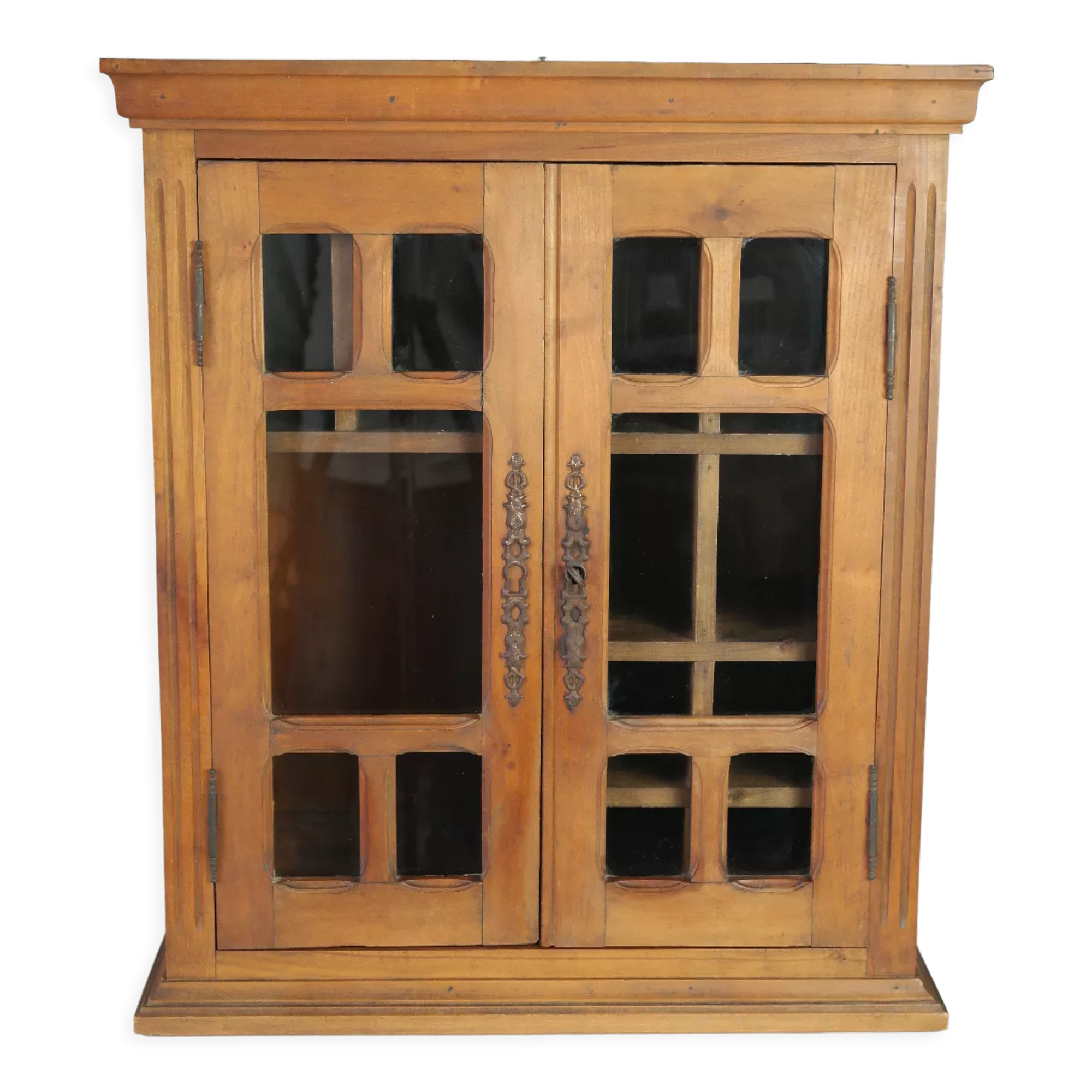 Antique walnut display cabinet from the 20th century.