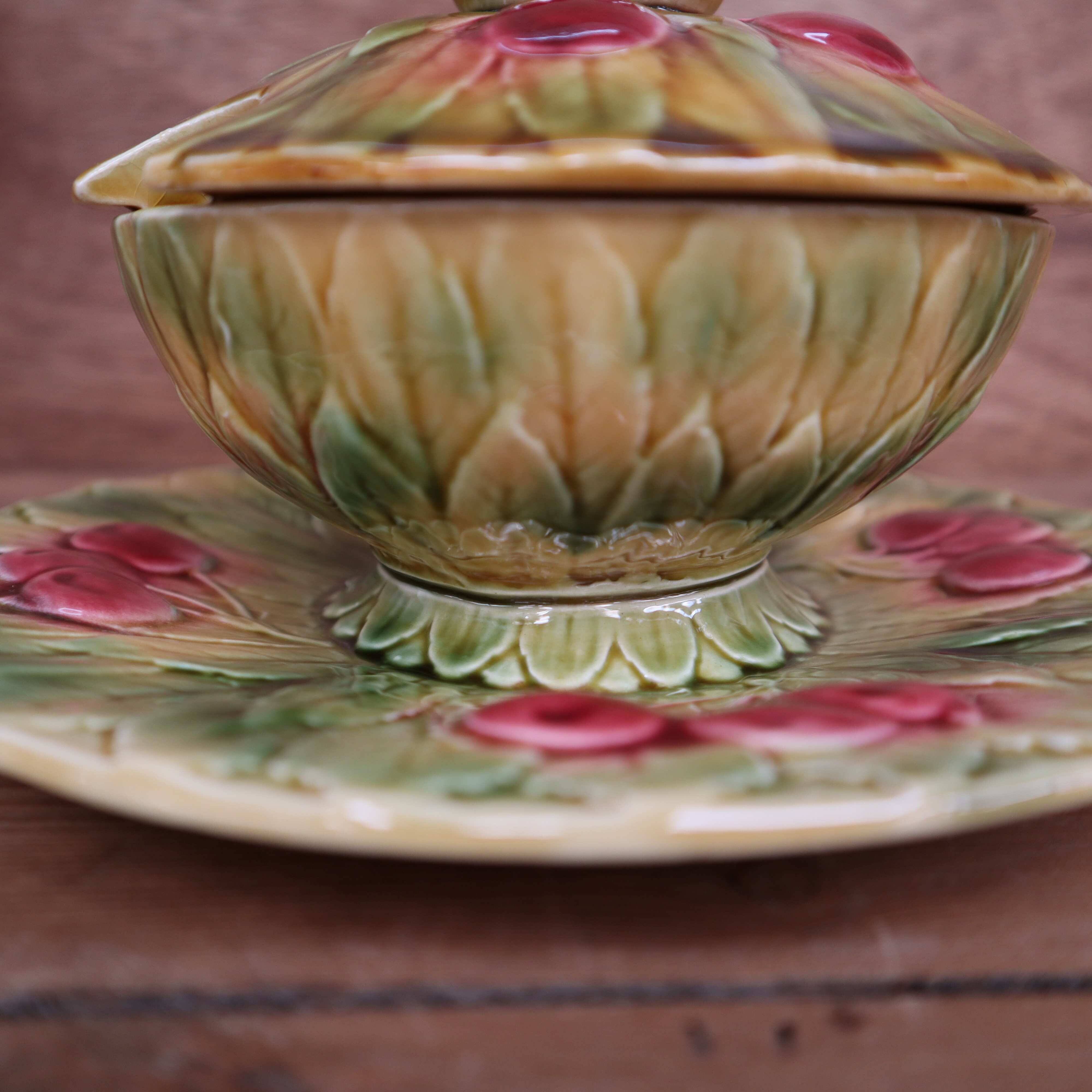 Sarreguemines 1940 cherry slip sauceboat/jam pot