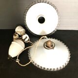 Suspension rises and falls opaline