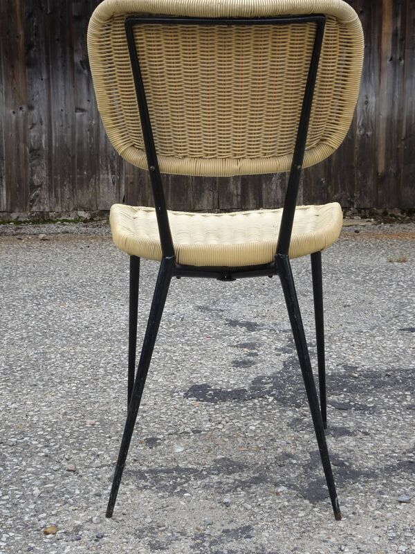 Chaise modèle France, création et édition Rougier vers 1956.