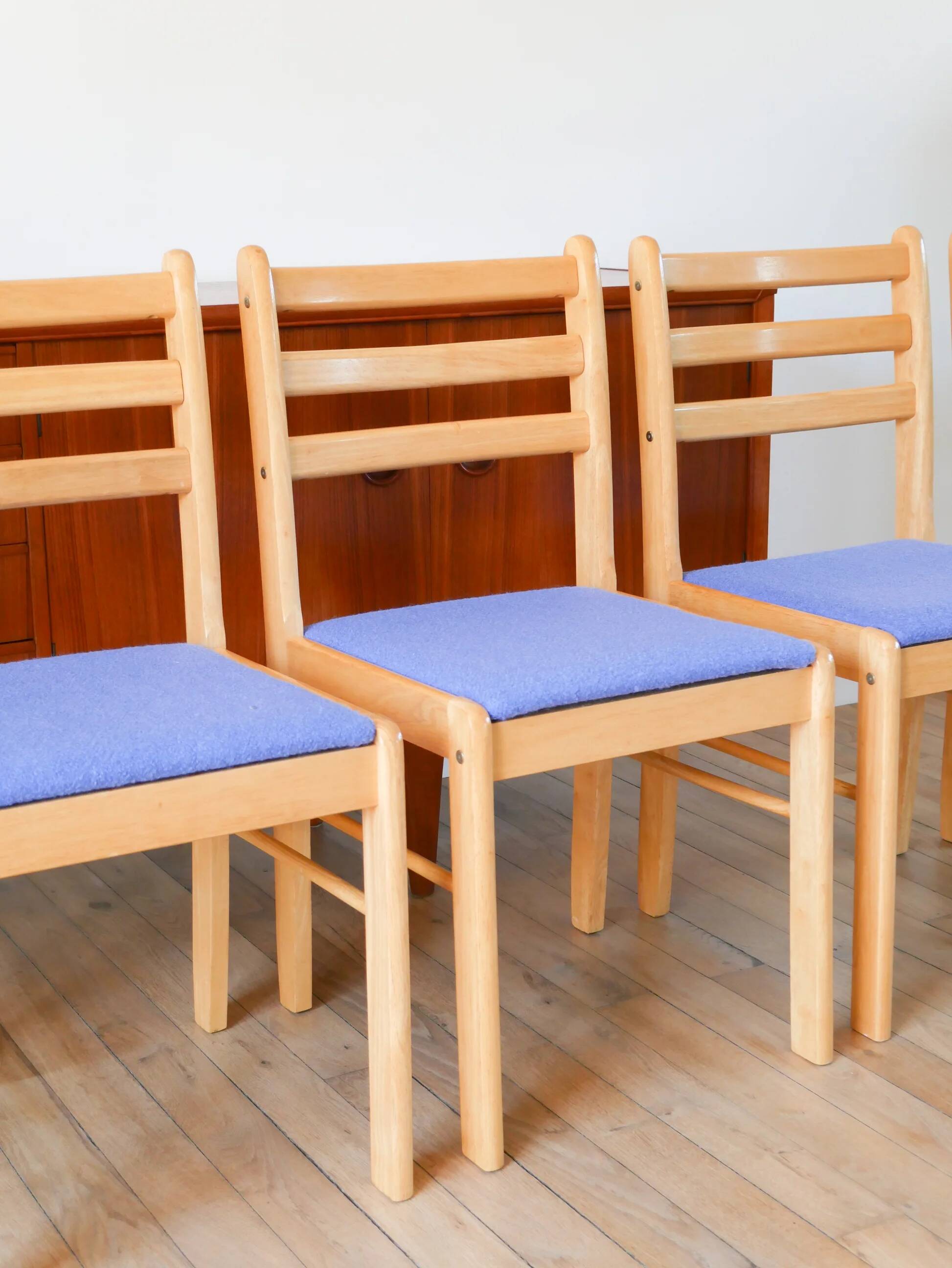 Set of 4 solid pine chairs, reupholstered in ocean blue wool, 1980.