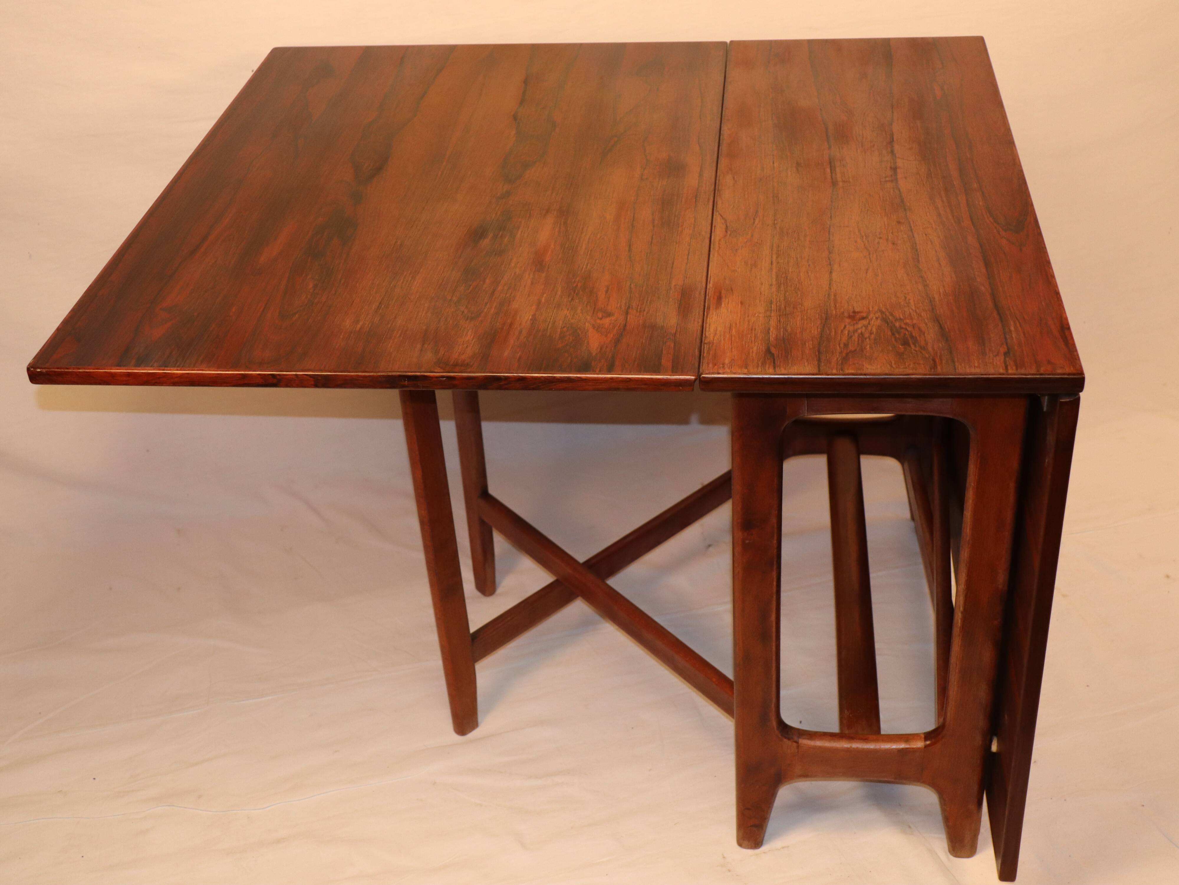 Bendt Winge scandinavian rosewood expandable table, 1960