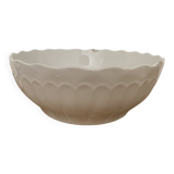 Vintage Hungarian cream ceramic bowl with wavy edge, moulded decoration from the 1950s.