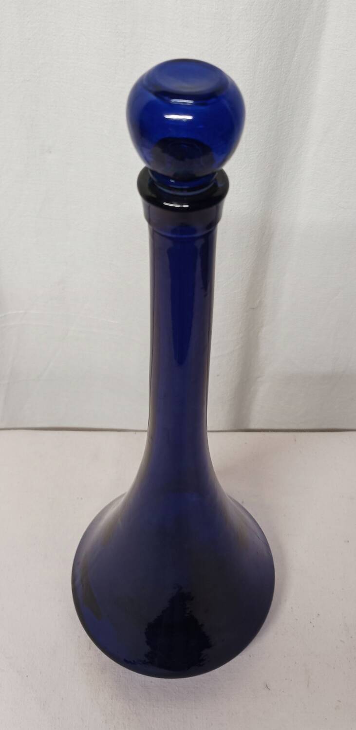Carafe vintage bleue