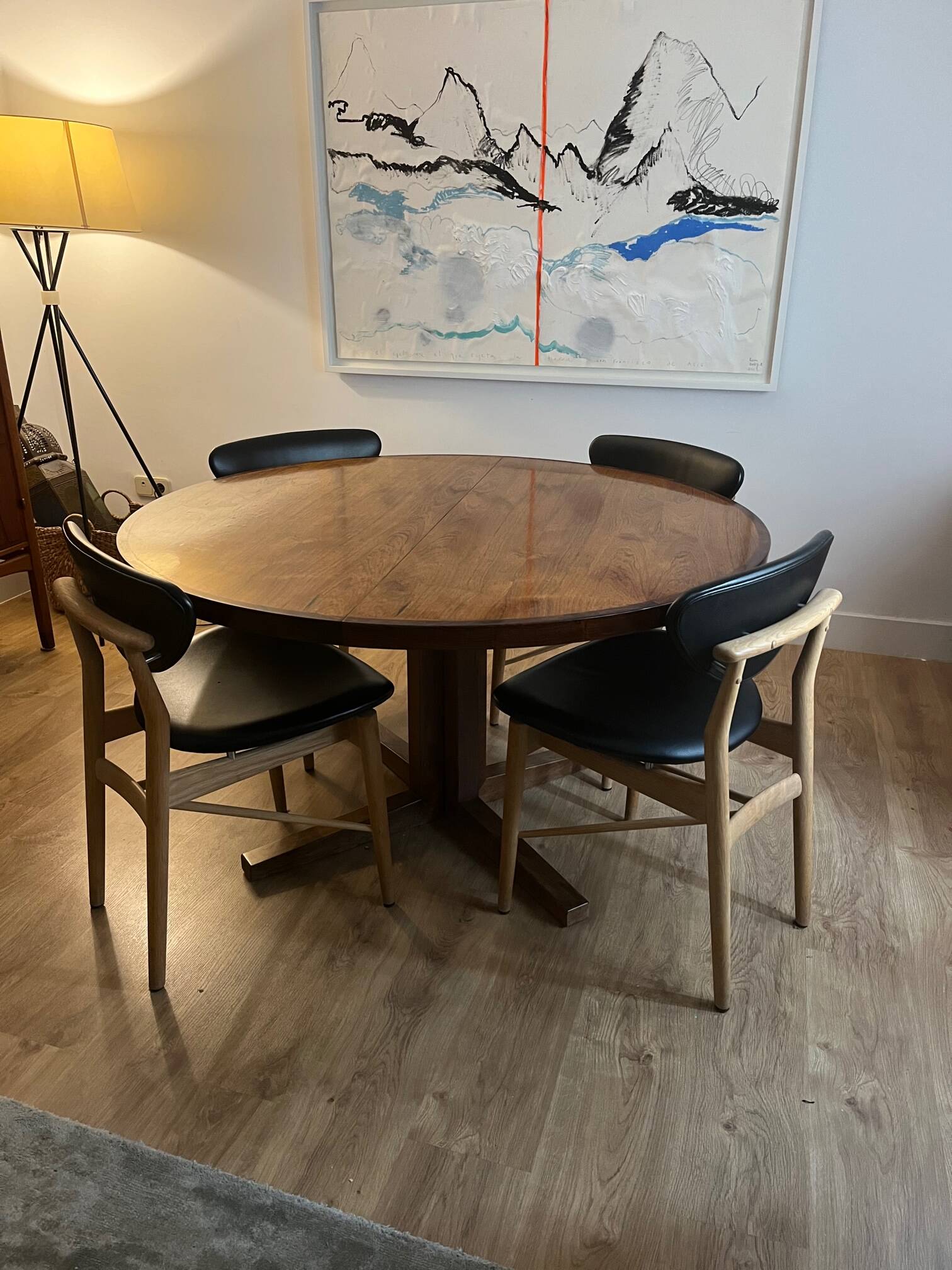 Dining table. danish design, 1960. in rosewood