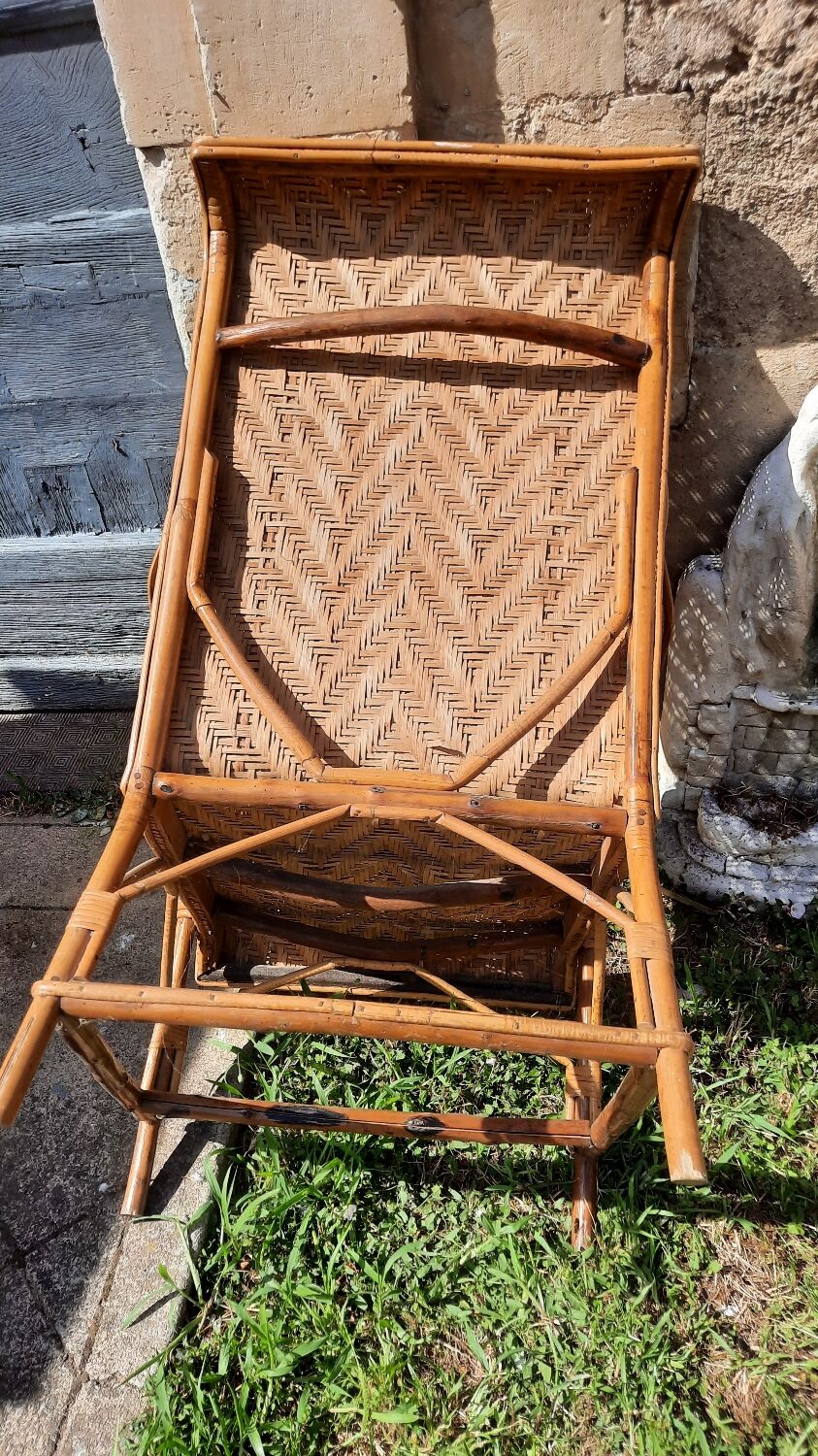 Set of 4 wicker and rattan armchairs