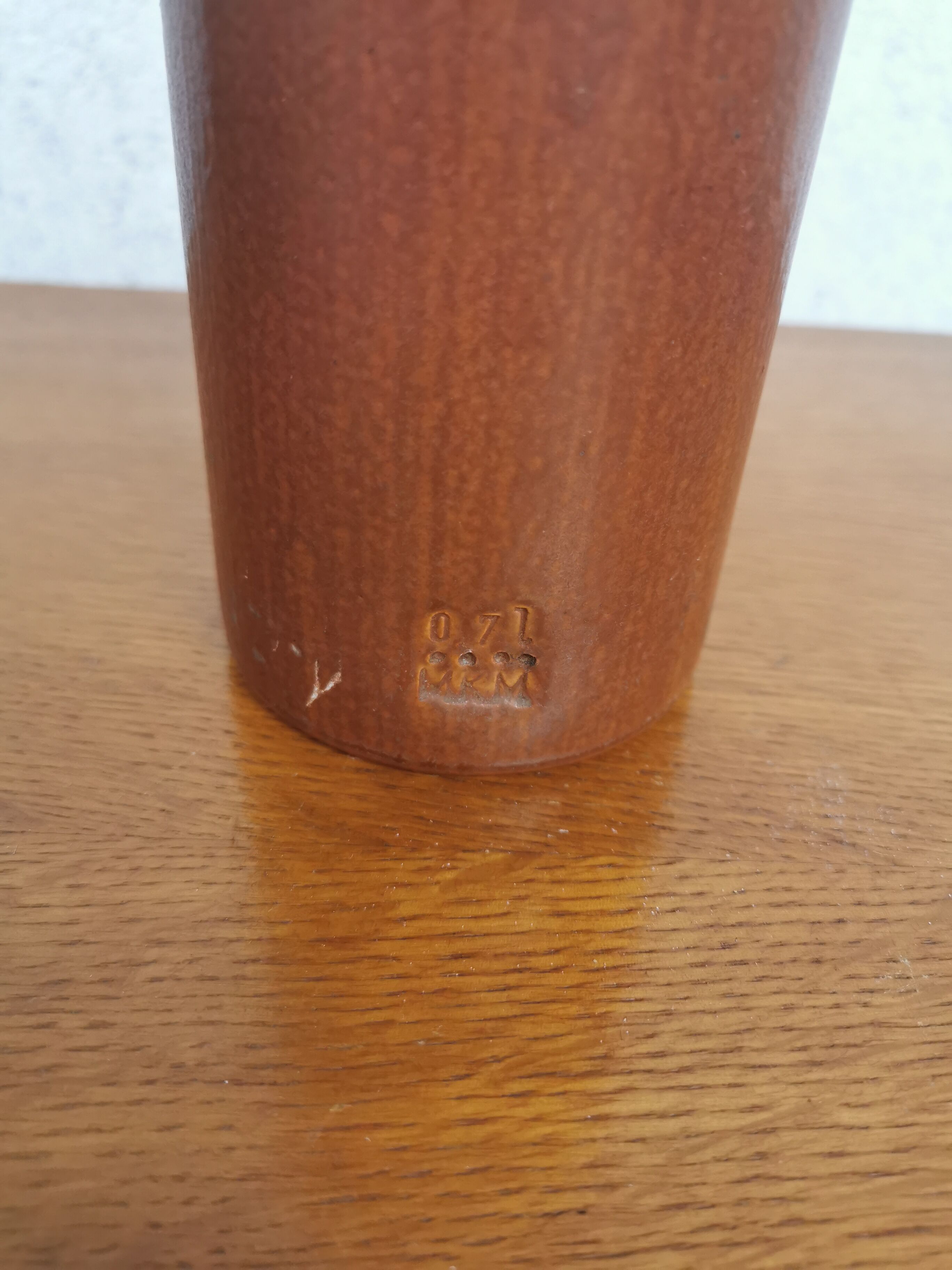 Vase soliflore en grès
