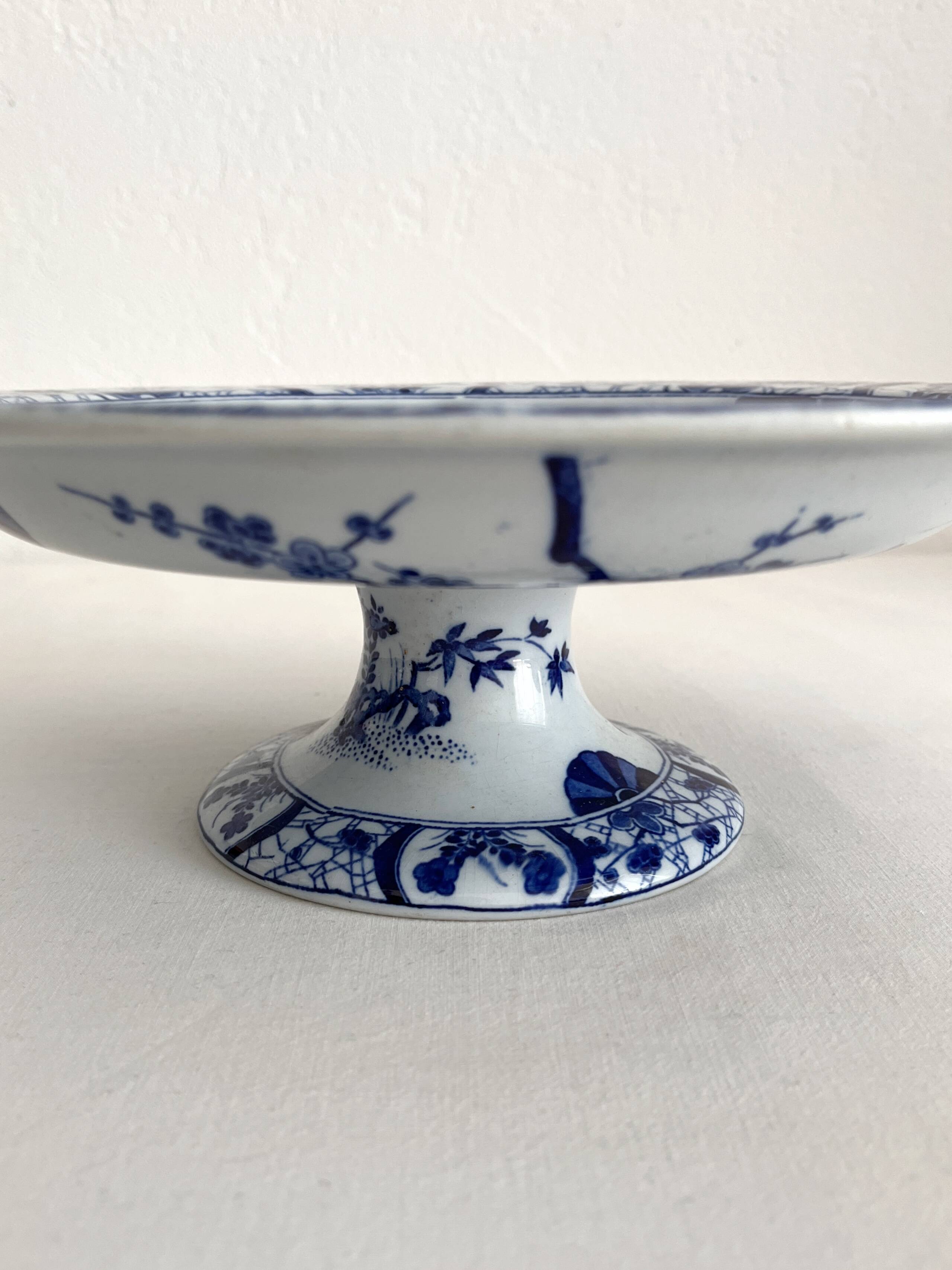 Ironstone fruit bowl "Japan" Creil and Montereau late 19th century