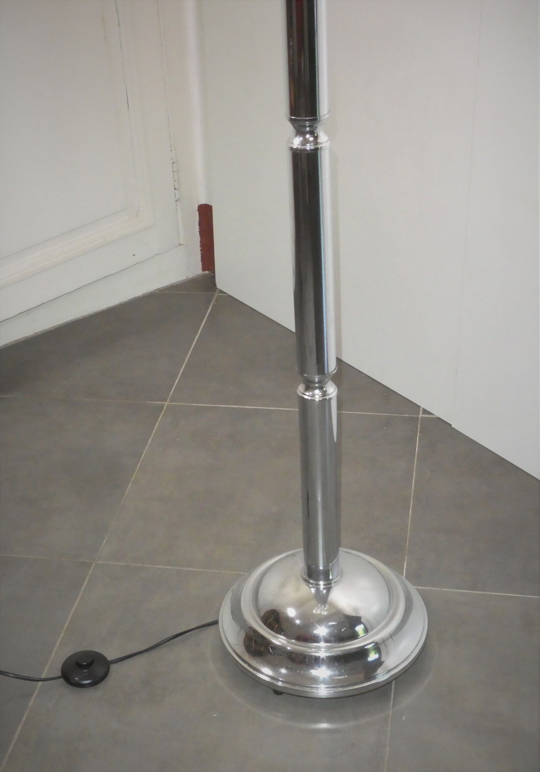 Italian design floor lamp